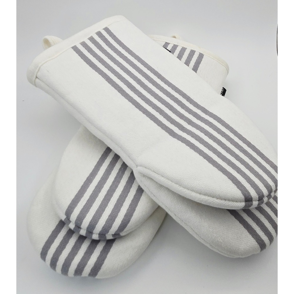 Crate & Barrel Cuisine Stripe Oven Mitts Set of 2 White Grey 323-123